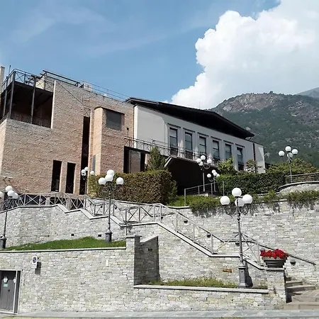 Le Jasmin Da Marina Saint-Vincent